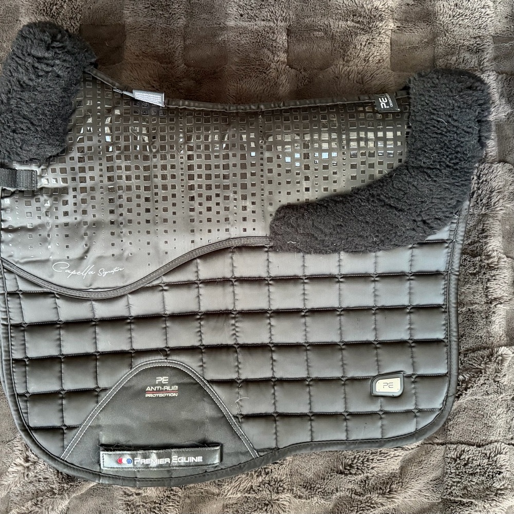 Premier Equine Capella Signature Dressage saddle pad Black comes w/original bag - Picture 14 of 14